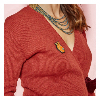 🔥 Réchauffez-vous avec une jolie veste cache-coeur caramel !
🐑 Veste en laine
🇫🇷 100% Made in France 

Facile à porter, elle s'ajuste à l'aide de deux liens en suédine en camaïeu de couleur - l'un à l'intérieur, l'autre à l'extérieur.

Retrouvez ce cache-coeur en deux coloris sur notre site en bio !
.
🔥 Warm up with a nice caramel wrap jacket!
🐑 Wool jacket
🇫🇷 100% Made in France

Easy to wear, it adjusts with two suedette ties in cameo colors - one on the inside, the other on the outside.

Find this wrap in two colors on our site in bio !

#antoineetlili #valmy #paris #wool #cachecoeur #style #outfit #instastyle #model #shopping #shooting #clothes #laine #madeinfrance