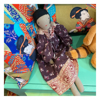 Craquez pour les poupées en tissu Antoine&Lili !
.
Fall for the Antoine&Lili fabric dolls!

 #toys #pillows #dolls #fabric #deco #kids #boutique #paris #antoineetlili #valmy #madeinfrance
